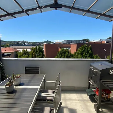 Rooftop Openspace With Balconies Parking And Bbq Apartment Como