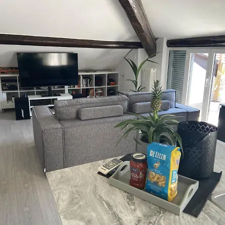 Apartment Rooftop Openspace With Balconies Parking And Bbq Como