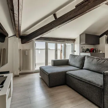 Apartamento Loft Rooftop In - 3 Terraces Park Ac Bbq Como